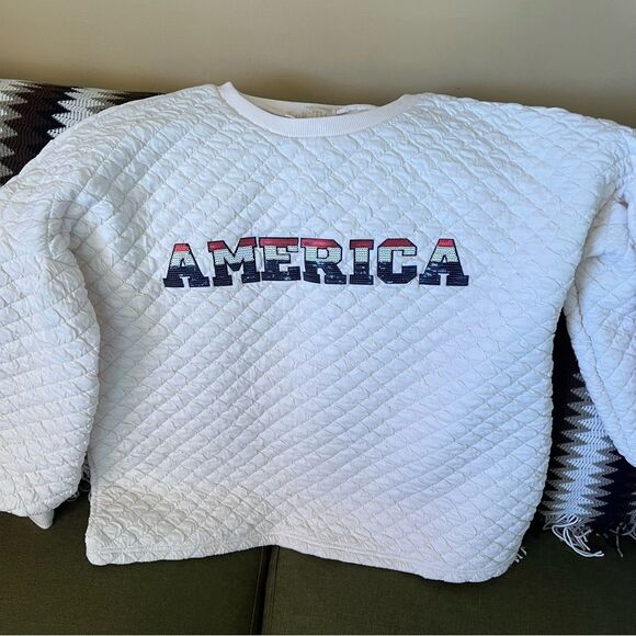 EUC Judith March Miss America Pullover Quilted White USA Flag Sz M 4th of JULY - Picture 2 of 5